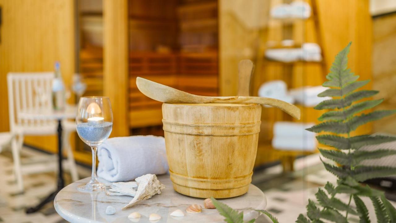 Seepark Hotel Am Wandlitzsee Екстериор снимка